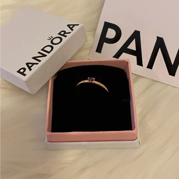 PRACTICALLY NEW- PANDORA Purple Solitaire Rose size 6 - Picture 5 of 7